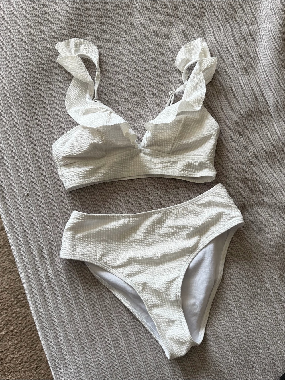 White Ruffle Strap High-Waist Bikini Set - Picture 2 of 3